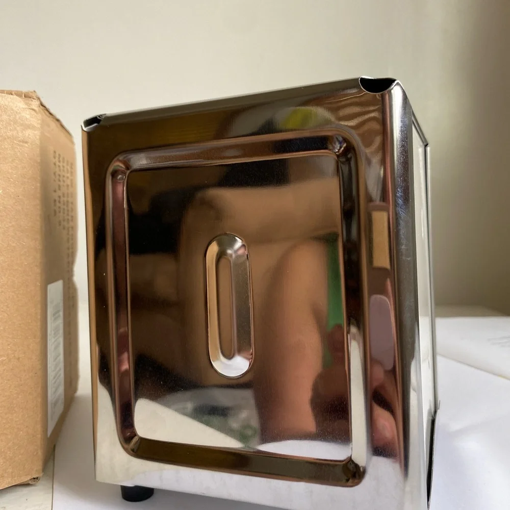 1 pc napkin dispenser 3.875 x 4x 5.5 new in box